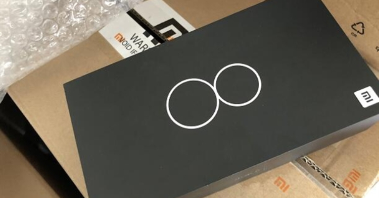 Xiaomi 8包装盒曝光：传有望月底发布，成首部搭载3D结构光的Android手机！