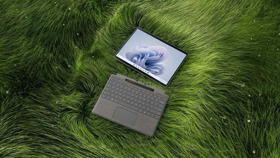 Microsoft Surface Pro 9发布：售约RM5545起！处理器可选Intel 12代