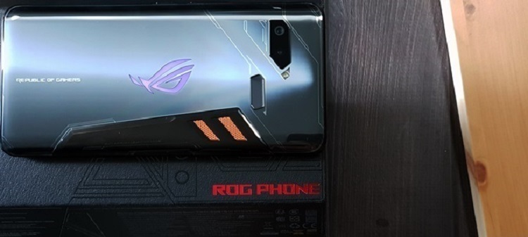 ROG Phone测评 – 最强电竞手机！