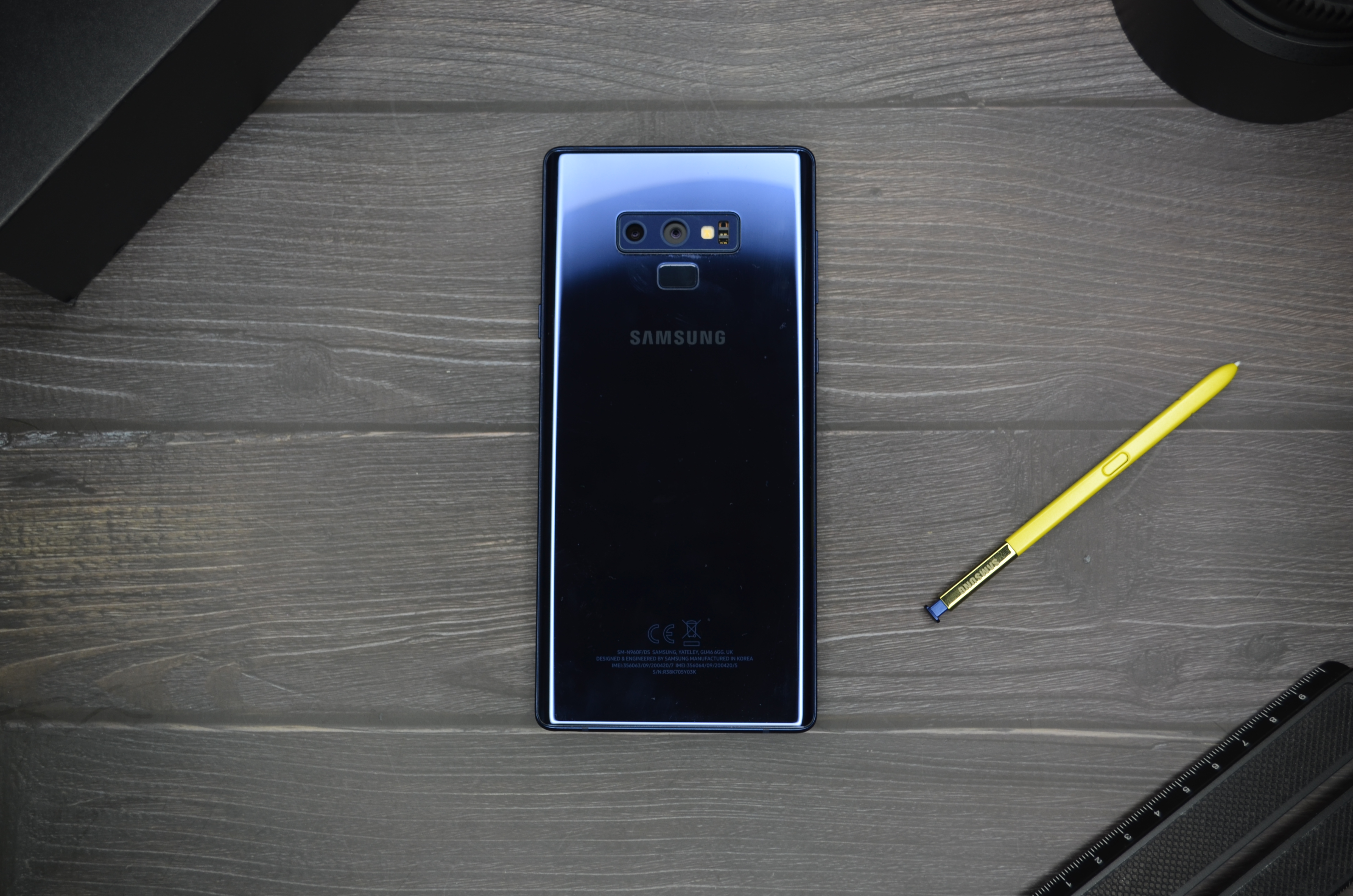 Samsung Galaxy Note 9测评- 小小的整容，飞跃性的升级？ - TechNave