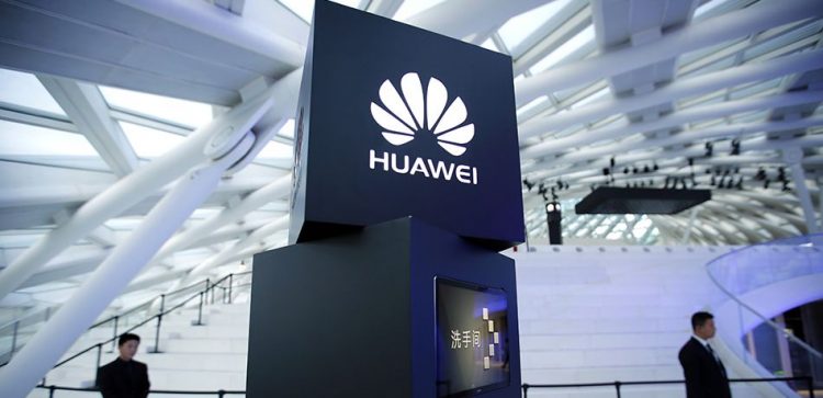 Huawei Mate 20将搭配曲面OLED屏幕! Huawei Mate 20将搭配曲面OLED屏幕!