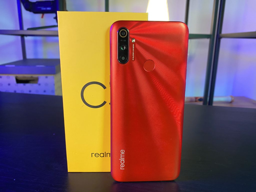 realme c3 technave