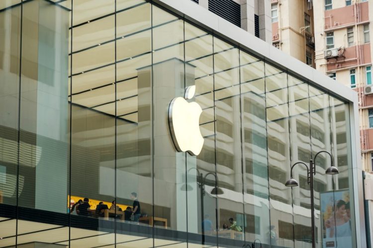 Apple旗下三角插头因触电被召回! Apple旗下三角插头因触电被召回!